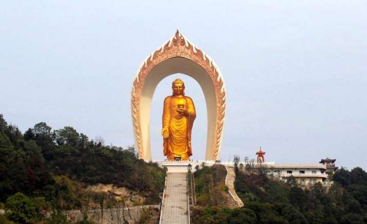 中國廬山東林寺阿彌陀佛像 （圖：網上圖片）