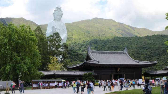 慈山寺18佛誕開放日 寺內設立眾多體驗專區 讓一眾參學人士修習佛法 共賀佛陀聖誕 佛門網 香港佛教網站